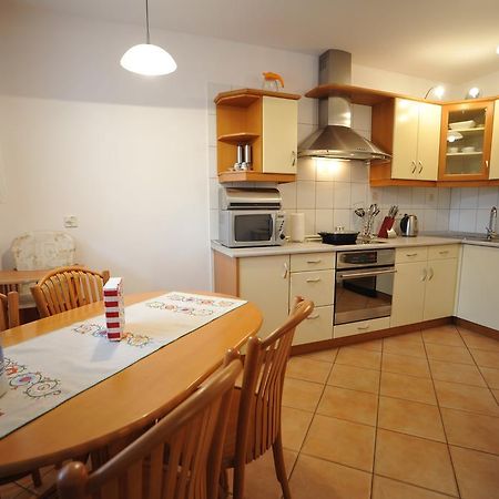 Apartament Tais ヴロツワフ エクステリア 写真