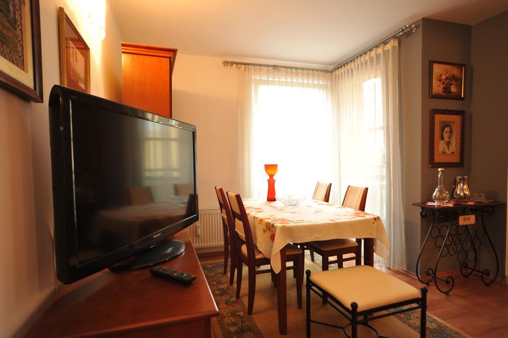 Apartament Tais ヴロツワフ エクステリア 写真